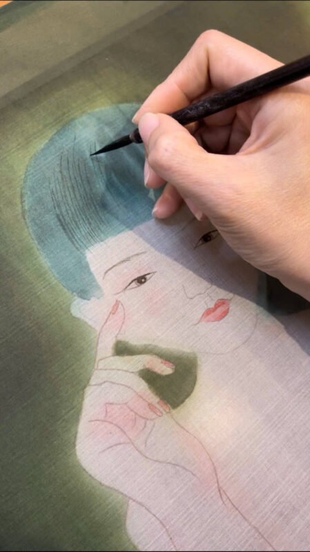 The Enduring Elegance of Silk Painting: A Testament to Artistic Mastery and Cultural Heritage