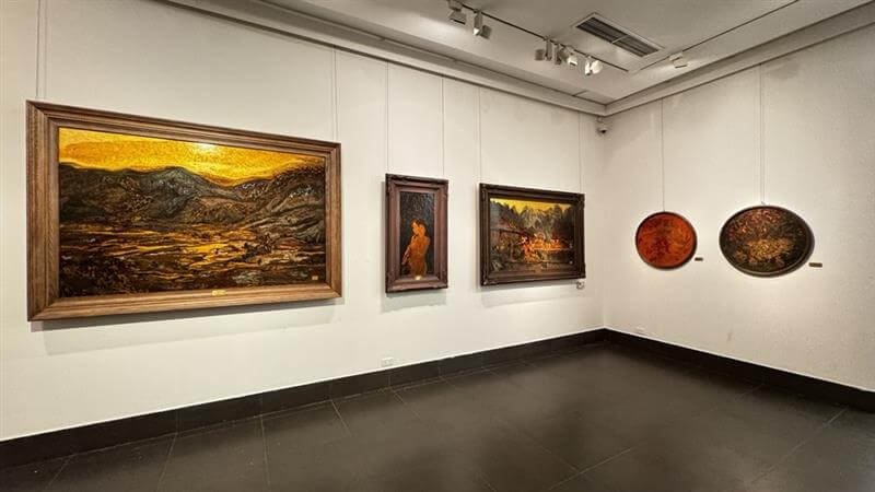 Nét Son: Pham Ngoc My’s First Solo Exhibition Redefining Vietnamese Art