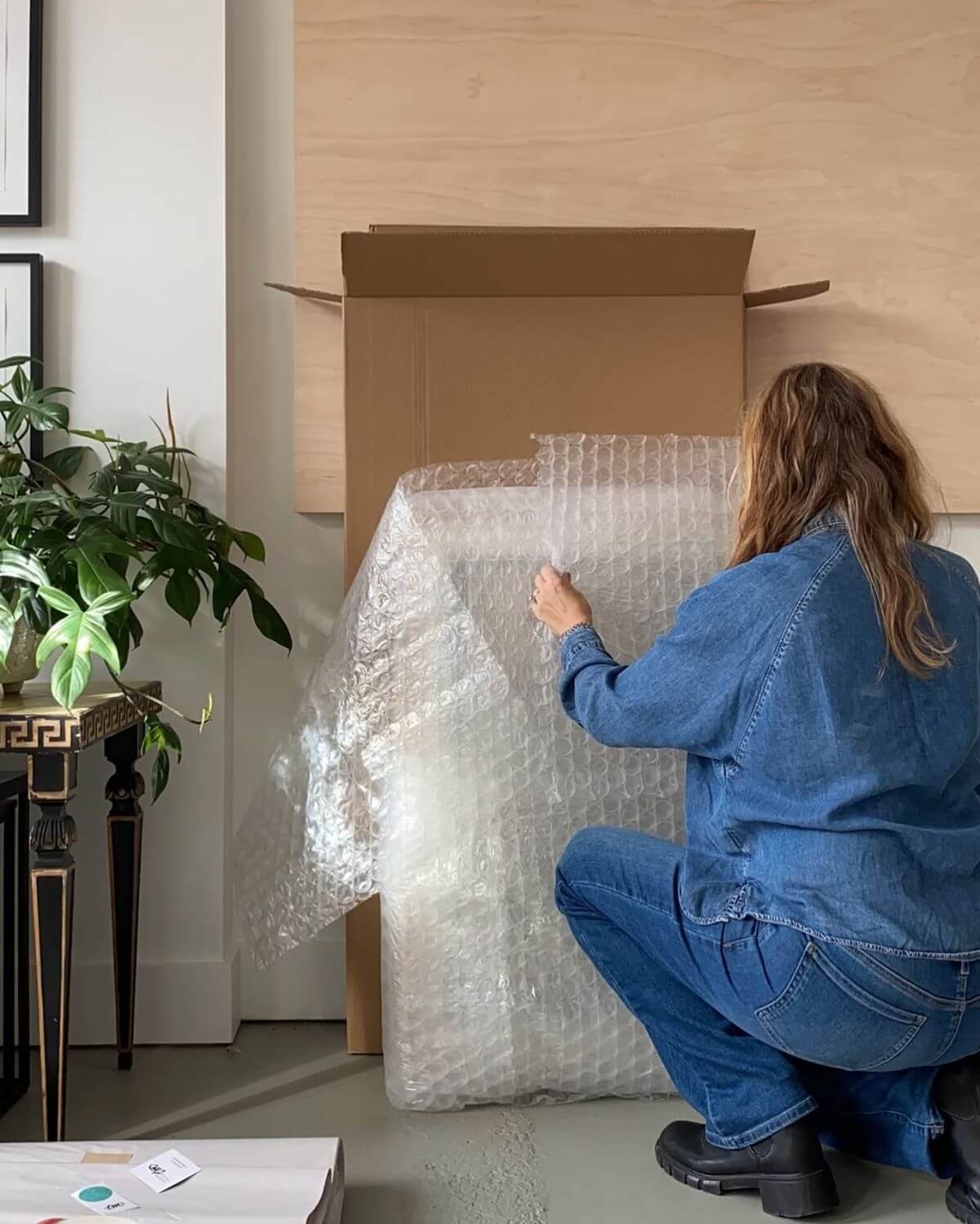 Instruction of protecting artwork at home